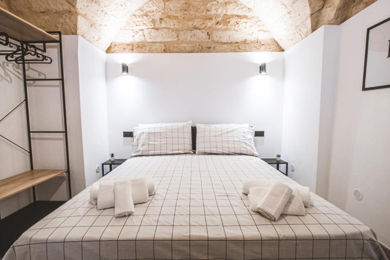 Sanavar Apartment Bari Dış mekan fotoğraf